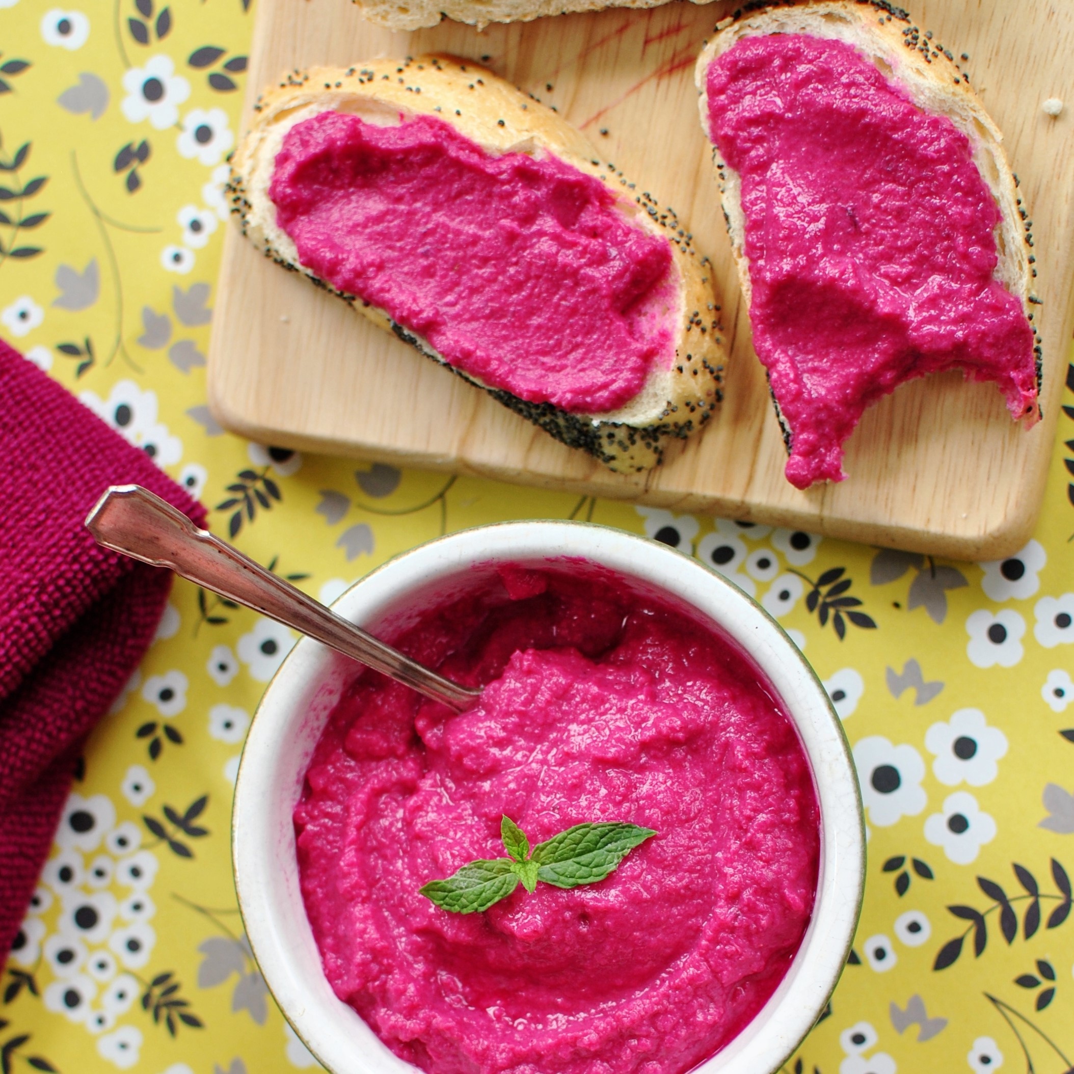 Beetroot & Chickpea Dip