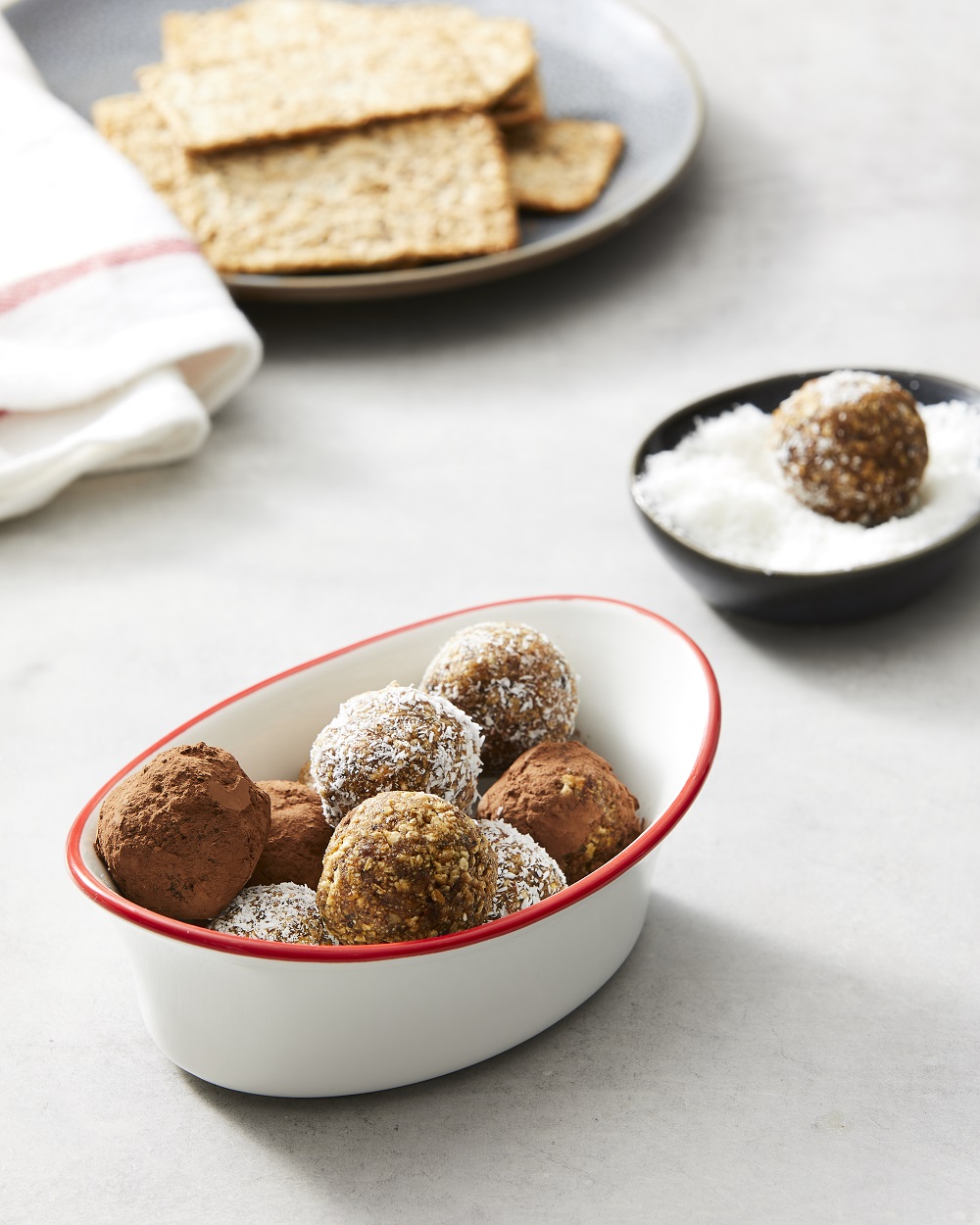 Vita-Weat, Date and Pecan Bites