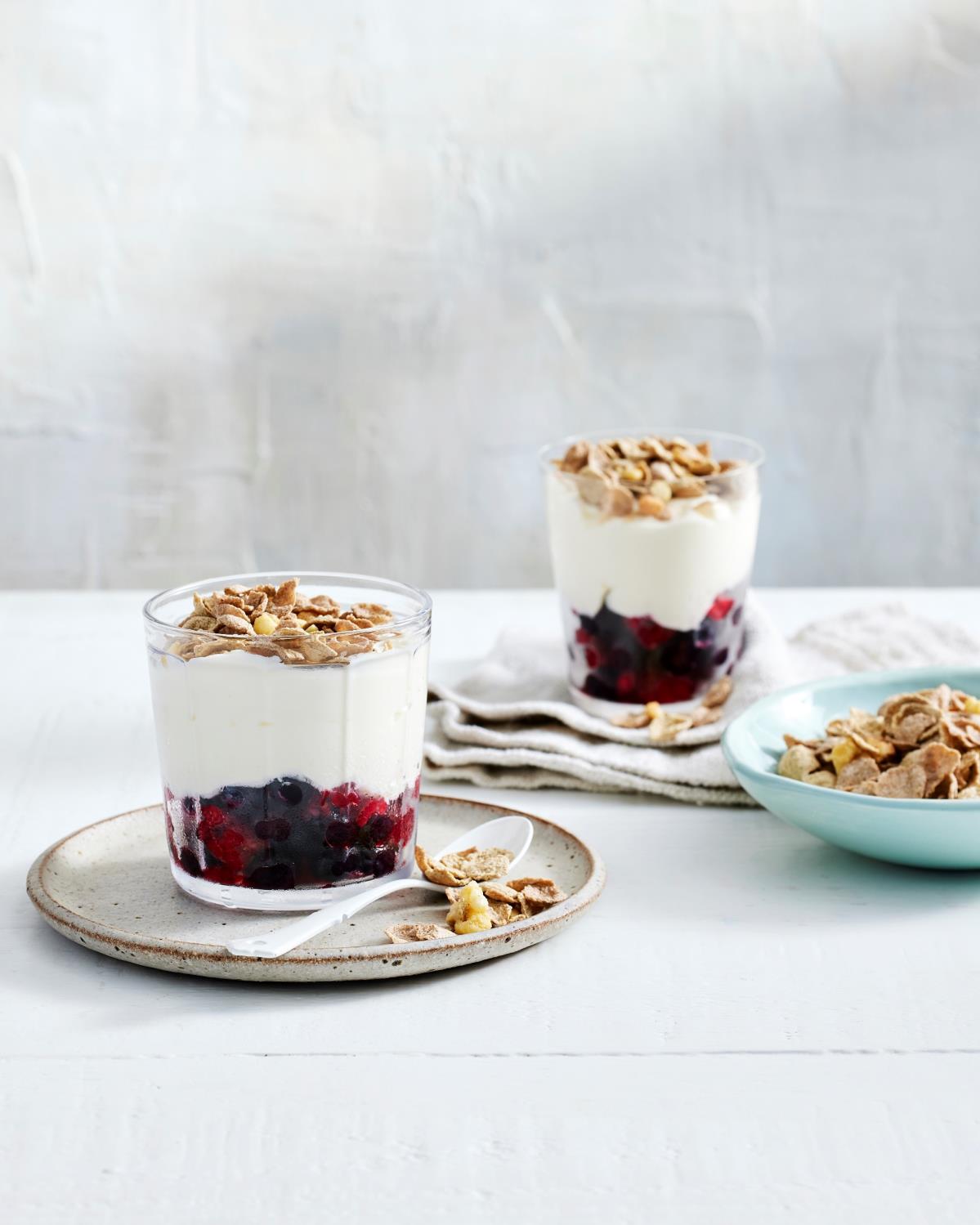 Almond & Cashew Multigrain Flake Yoghurt & Berry Parfait