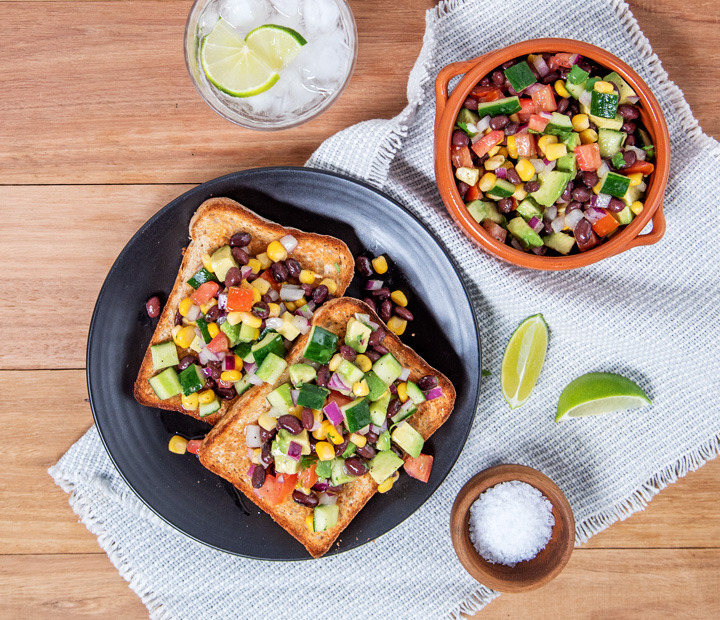 Mexican Salsa Toast